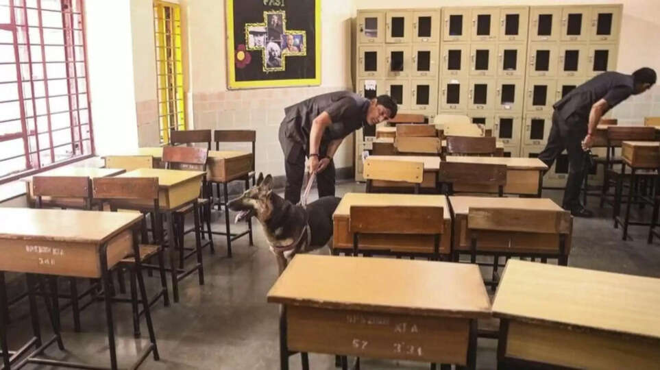 bomb threat ahmedabad ahmedabad news bomb threat in ahmedabad school ahmedabad school bomb threat ahmedabad ahmedabad school news