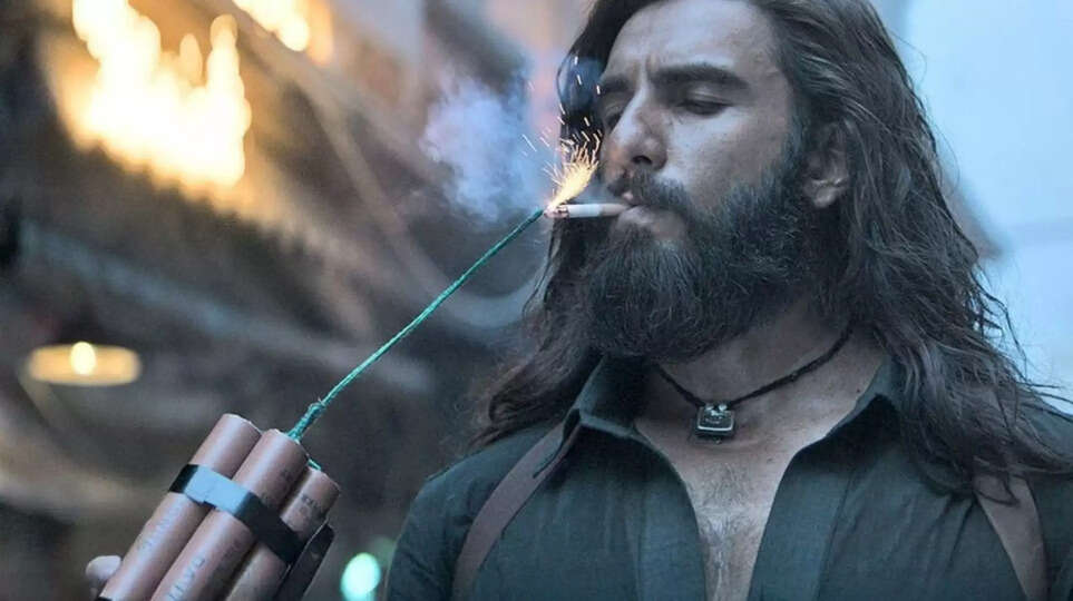 Dhurandhar box office collection day 12,  धुरंधर बॉक्स ऑफिस कलेक्शन,  Dhurandhar total collection,  रणवीर सिंह धुरंधर कमाई,  Dhurandhar movie box office report,  धुरंधर 12वें दिन की कमाई,  Bollywood box office news Hindi,