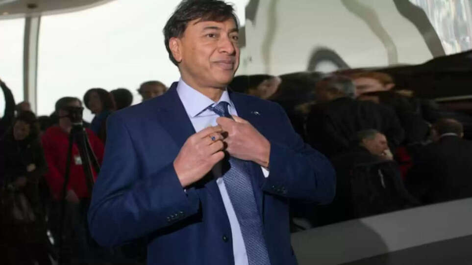 टैक्स के बोझ से परेशान 'स्टील किंग' लक्ष्मी मित्तल ने छोड़ा ब्रिटेन