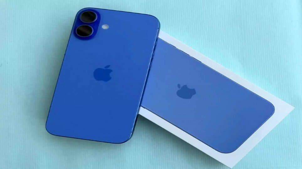 Black Friday Sale 2025: जबरदस्त एक्सचेंज और बैंक ऑफर्स ने बनाया डील को बेहद खास.